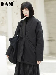 [Eam] 2024 nova primavera gola v manga longa preto solto breve bandagem algodão-acolchoado casaco tamanho grande moda feminina jk133