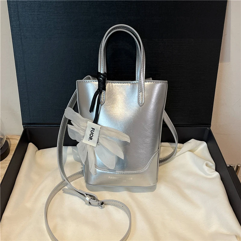 

2025 New Hot Trendy Glossy PU Small Square Mobile Phone Bags Solid Hasp Portable Stylish Design Women's Shoulder & Shoulder Bags