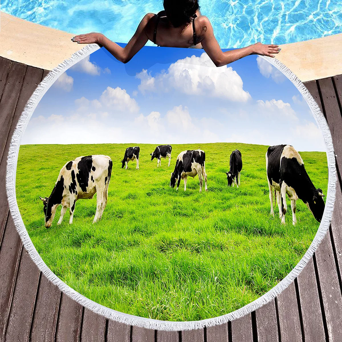 Round Beach Towel,Cow Grazing Print Polyester Sand Resistant Shawl Beach Blanket,Soft Absorbent Quick Dry Pool Towel Picnic Mat