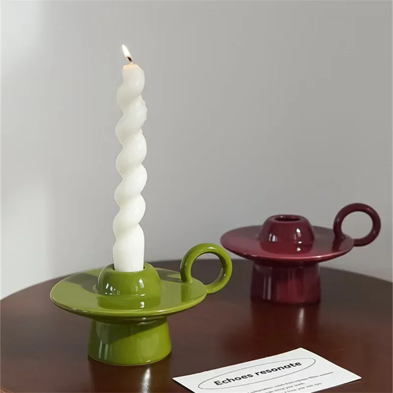 

Nordic Flying Saucer Candlestick Home Decor Candlestick Candles Vintage Table Candlestick Base Decoration Wedding Props