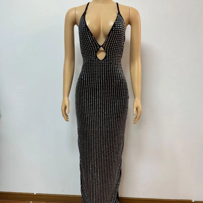 セクシーなホローデザインのVネック、ホットなダイヤモンド装飾、ノースリーブのロングスカート、ファッショナブルなスリット入りレディースドレス、ナイトクラブ、パーティー、バーの服装