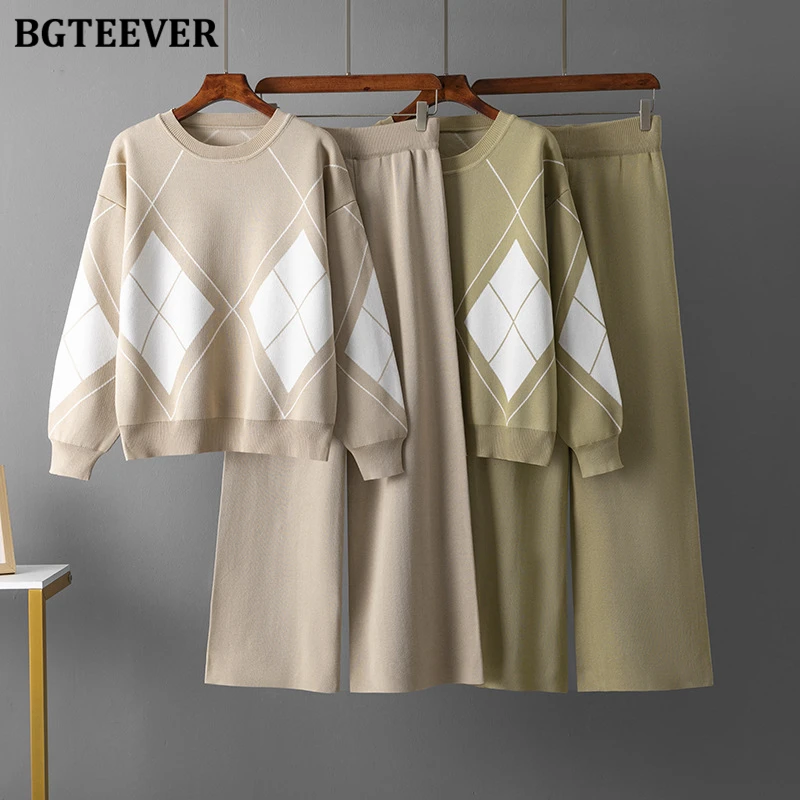 BGTEEVER Stylish Loose Female 2 Pieces Knitted Set Long Sleeve Plaid Sweaters Tops & Wide Leg Pants Autumn Winter Women Outfits