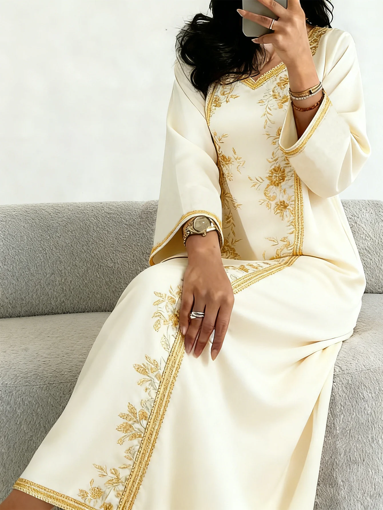 

Loose Floral Printed Abaya Long Sleeve Traditional Middle Eastern Dress for Women Elegant Robe