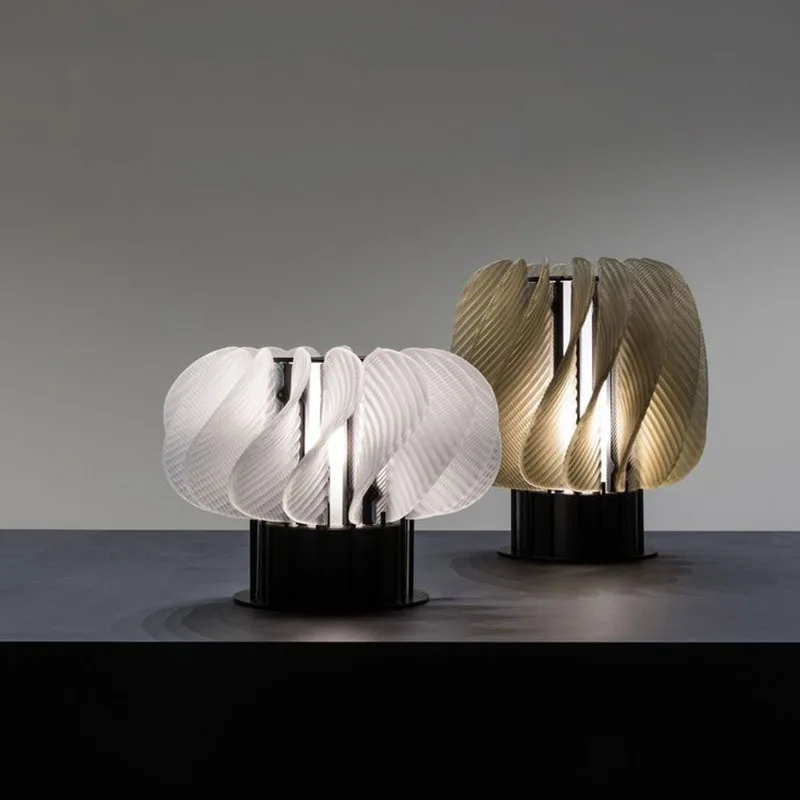 Designer creative hotel model room living room light luxury decoration resin modern simple bedroom bedside lamp