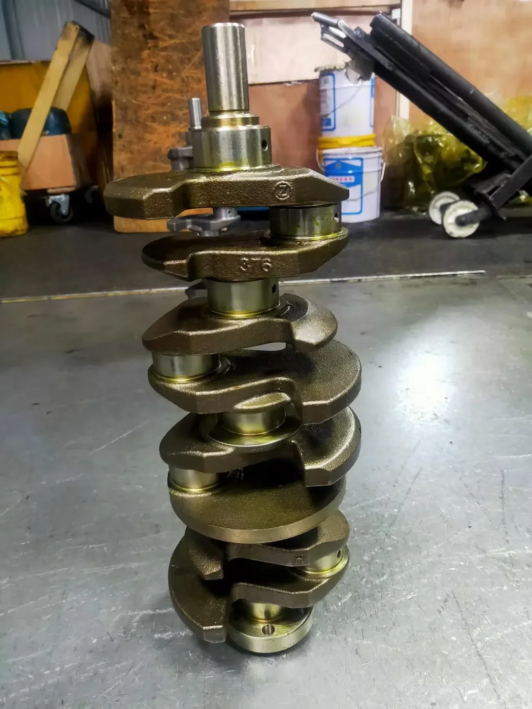 New 2.3T crankshaft Mazda 2.3 petrol I4 engine crank for Ford Fusion Ranger Focus Escape Mazda Tribute Mazda3 6