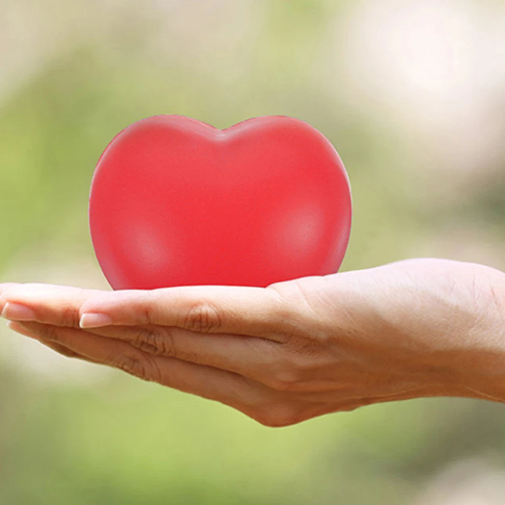 5 قطعة على شكل قلب قبضة الكرة اليد ممارسة الإجهاد الإغاثة ضغط الكرة لكبار السن اليد تقوية أجهزة لياقة بدنية