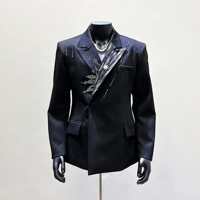 Men's Black Blazer, Refined Stage Performance Suit Jacket for Modern Tailoring and Individual Style Statements