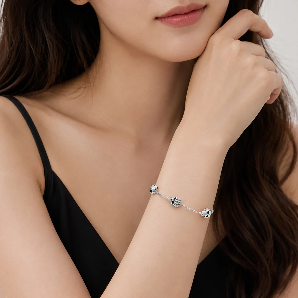 Fünf exquisite feminine Totenköpfe-Armbänder, Herbst-Gliederkette, 925er Sterlingsilber, Schmuck, Rebel-Geschenk für Frauen – Detail 2