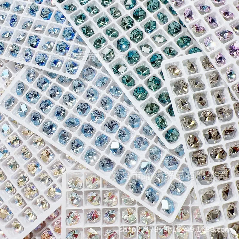 10 ชิ้น K9 คุณภาพสูง 8*8 มิลลิเมตรหกเหลี่ยมตัดสแควร์เล็บเจาะตกแต่งอินเทรนด์เจาะเล็บ Super Sparkling Effect