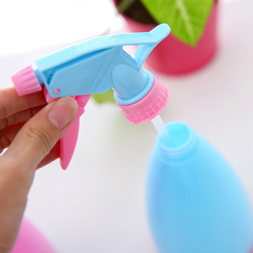 

3Pcs Watering Squeeze Sprayer Durable Plastic Material Perfect Home Plastic Watering Kettle Garden Plants Tool Sprinkling Kettle