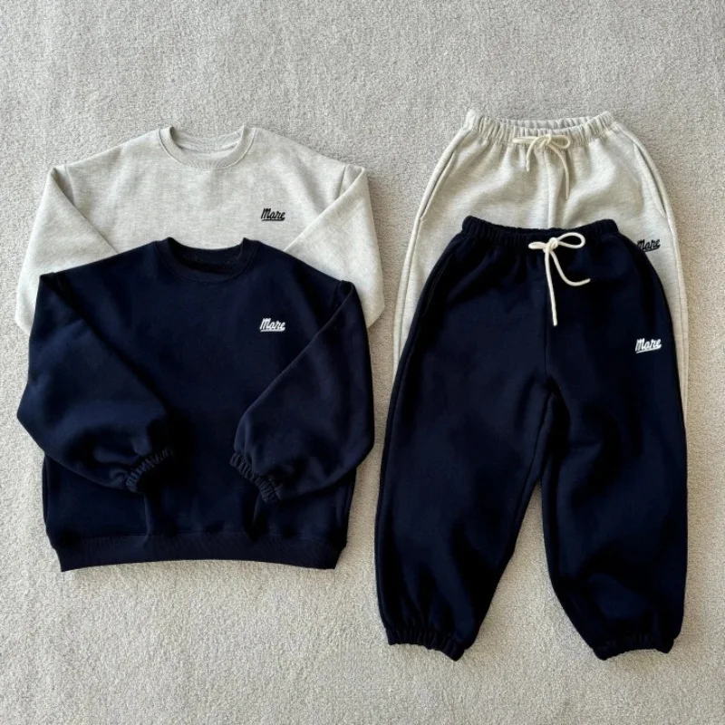 

2025 Winter New Children Warm Clothes Set Boys Girls Fleece Sweatshirt + Pants 2pcs Suit Kids Letter Sportswear Toddler Outfits