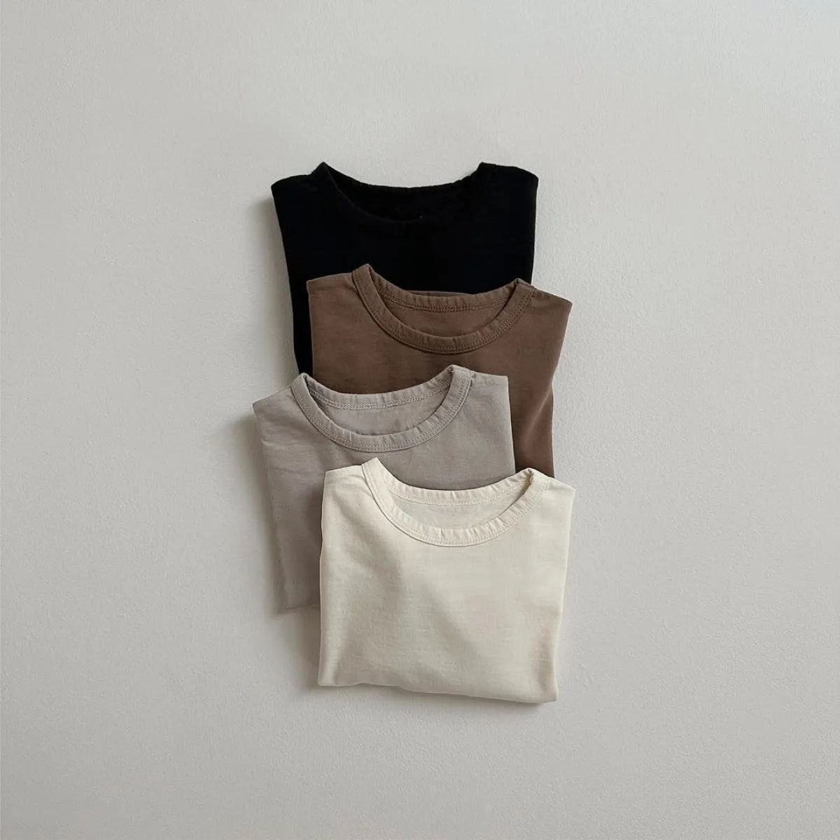 

Infant Girls Solid Bottoming Shirts Toddler Boys Casual Tops Baby Clothes 2025 Autumn New Baby Long Sleeve T Shirts Cotton