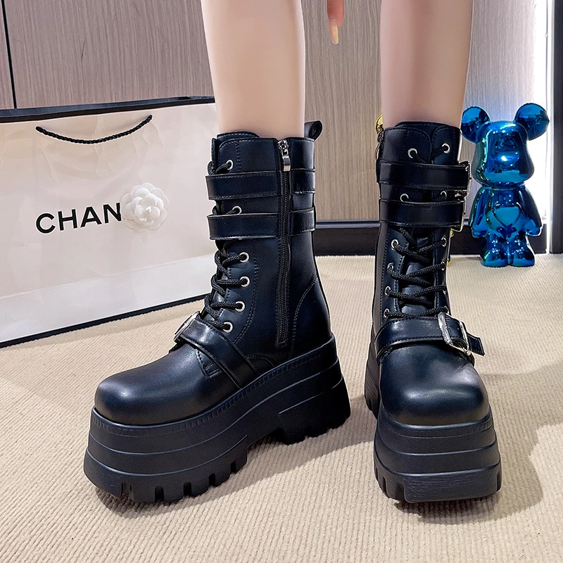 Nouvelles dames Goth plate-forme bottes marque de mode Rivet boucle Punk compensées talons hauts femmes bottes fête rue Cosplay femme chaussures