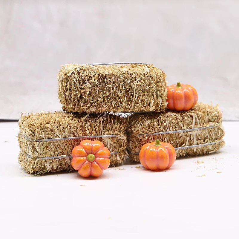 6pcs Mini Hay Bales Rustic Miniature Farm Haystack Stackable Fake Hay Blocks Dollhouse Decoration