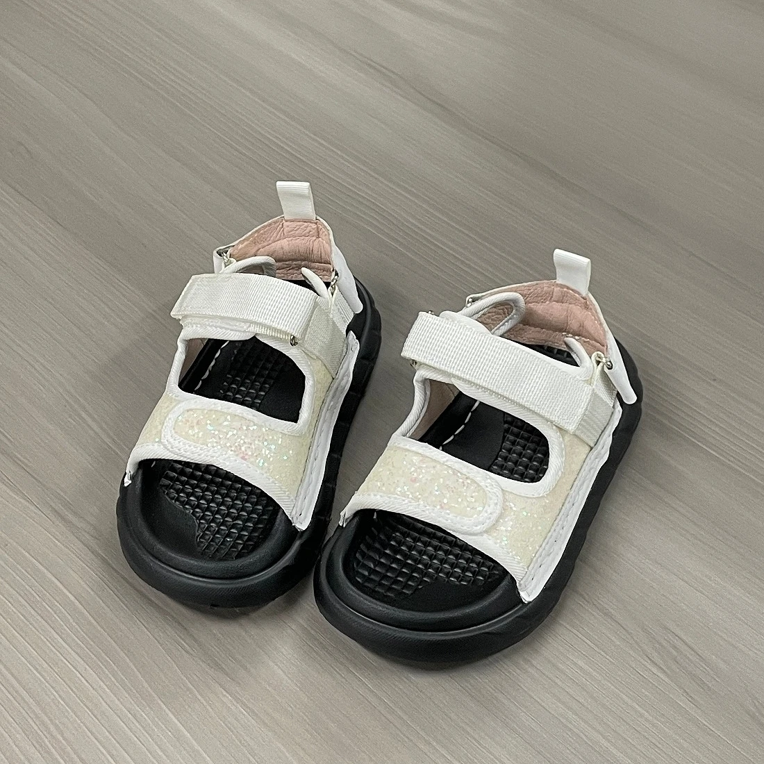 Jinyu PU Sandals Breathable Genuine Stitched Sides Durable Fashionable Simple Personality Girl Boy's Beach Shoes Summer