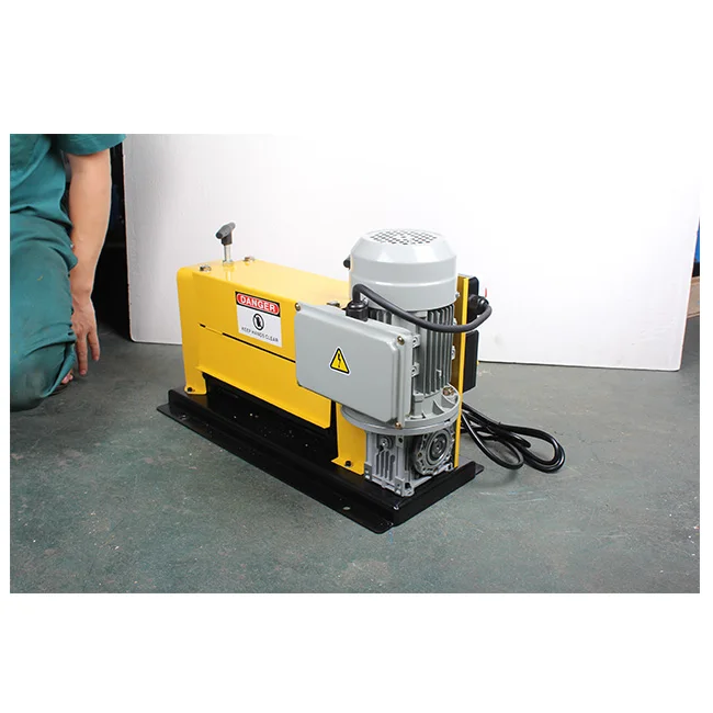 2023 New Version Automatic Wasted Copper Wire Strpper Cutting Machine Peeling Recycling Equipment Made In China V-038M