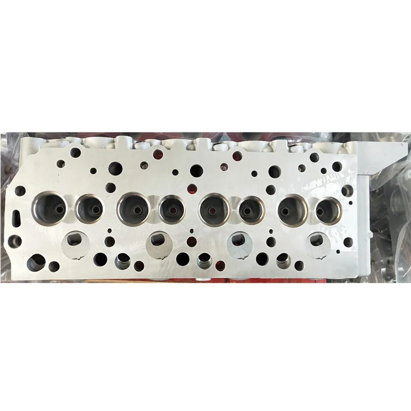 4D56 CYLINDER HEAD FOR  mitsubishi pajero engine 4d56  MD303750 908513 MD351277