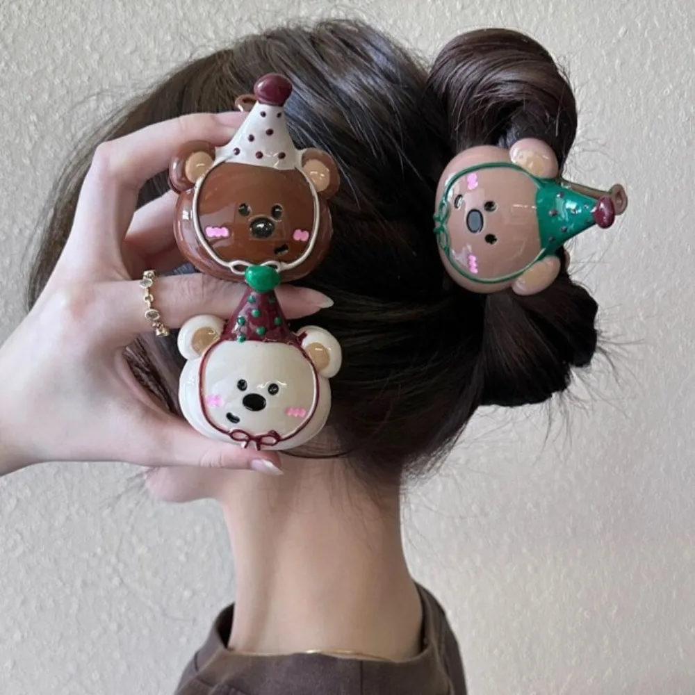 Sweet Hairpin Bear Hair Clip Acrylic Geometry Cartoon Hair Claw Korean Style Hair Accessories Plastic Grab Clip Travel