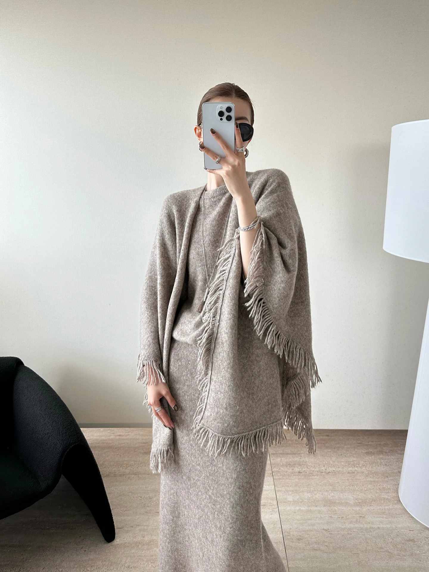 

Комплект Lu Feeling Camere: вязаный свитер из классической шерсти и юбка, женская повседневная одежда для зимы...