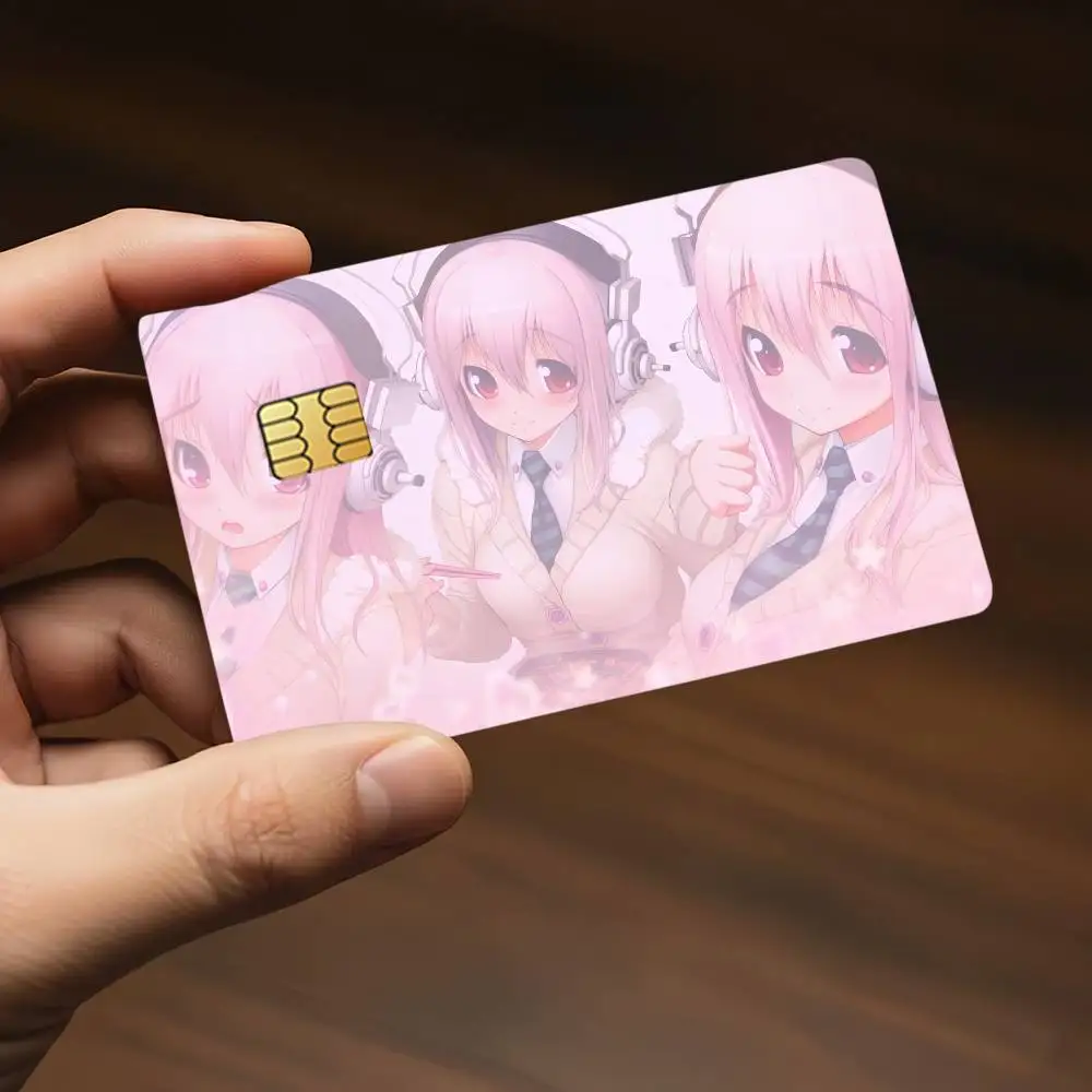 Niedliche Super Sonico-Kreditkarten-Dekorationsaufkleber, geeignet für Bankkarten, Metro Transit, kratzfest, Geschenk, 4 Stück – Detail 6