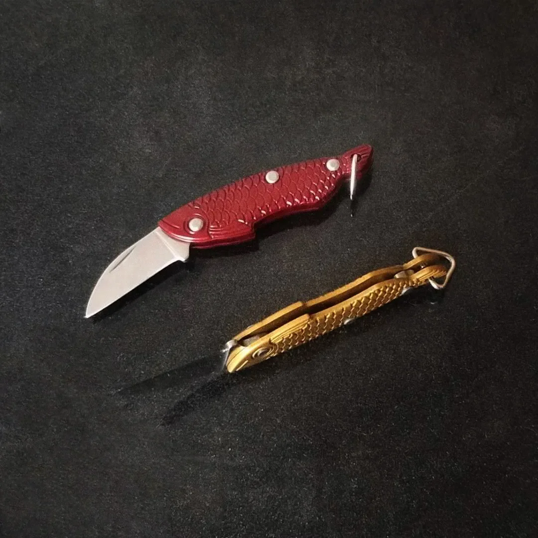 Brass Golden Dragon Fish Shaped Handle Mini Folding Blade Mini Knife Sharp Portable Outdoor Camping Knife Open Express Keychain