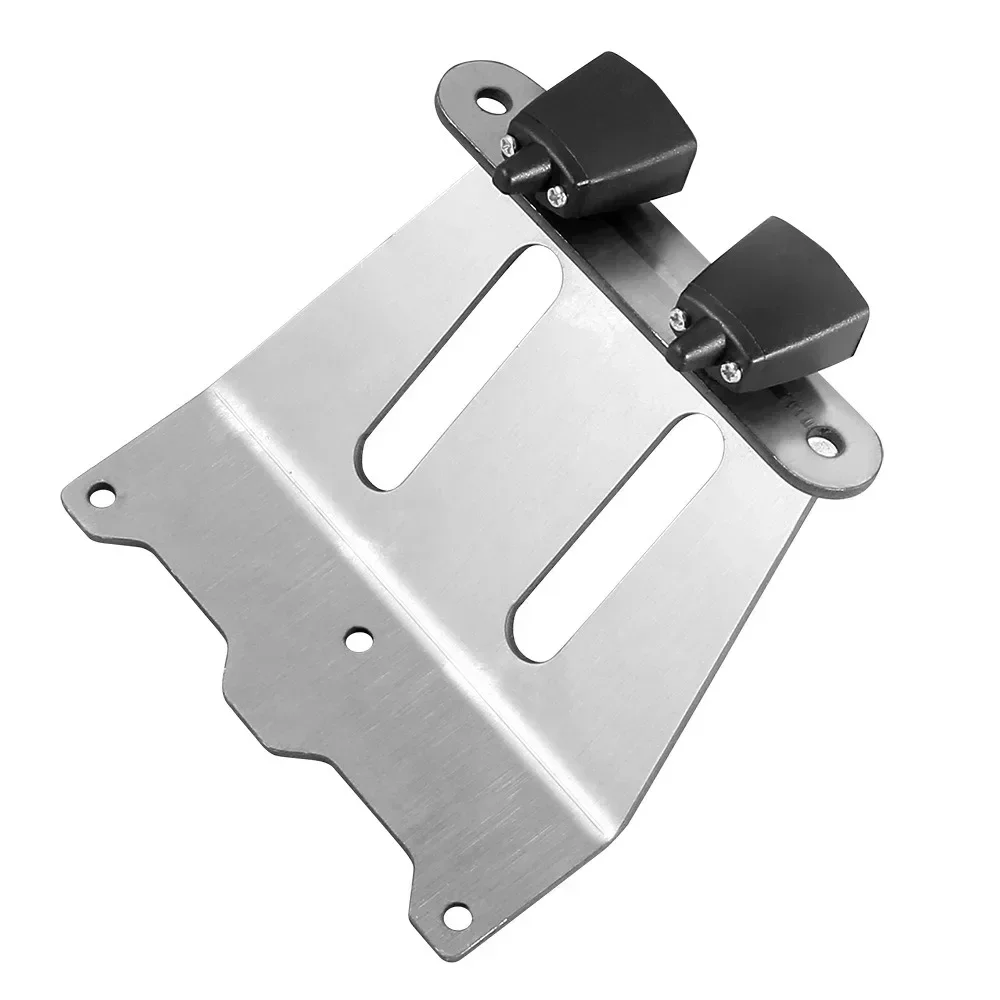 Rc カーフロントバンパーガードタミヤ CW-01 ランチボックスミッドナイトカボチャブラックフット金属フロントバンパー交換 RC カーアップグレード部品