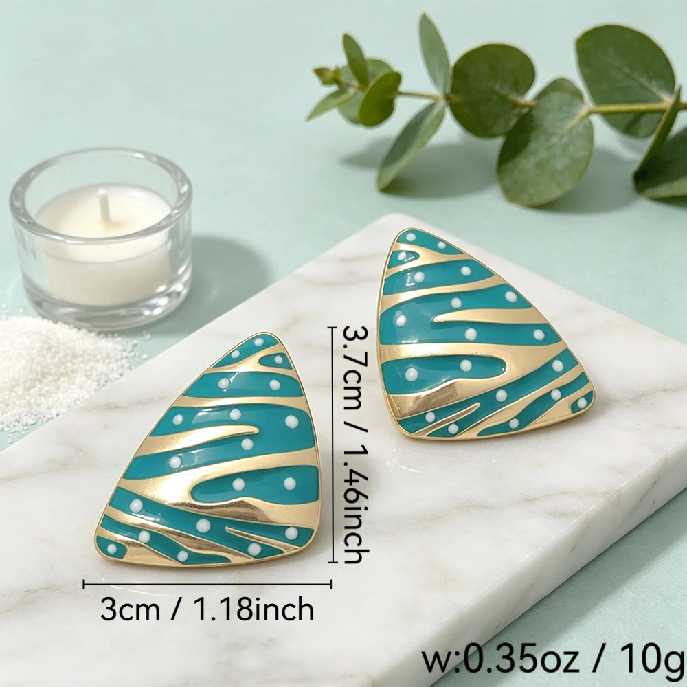 Artistic Wave-Patterned Triangular Earrings, Vintage Green Enamel Earrings, Women's Jewelry for Parties and Daily Wear, Gift Accessories