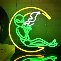 Green Alien Neon Sign Moon Neon Sign LED Lighting Sign for Spielzimmer Schlafzimmer Haus Brewpub Club Mandong Party Decor Gifts