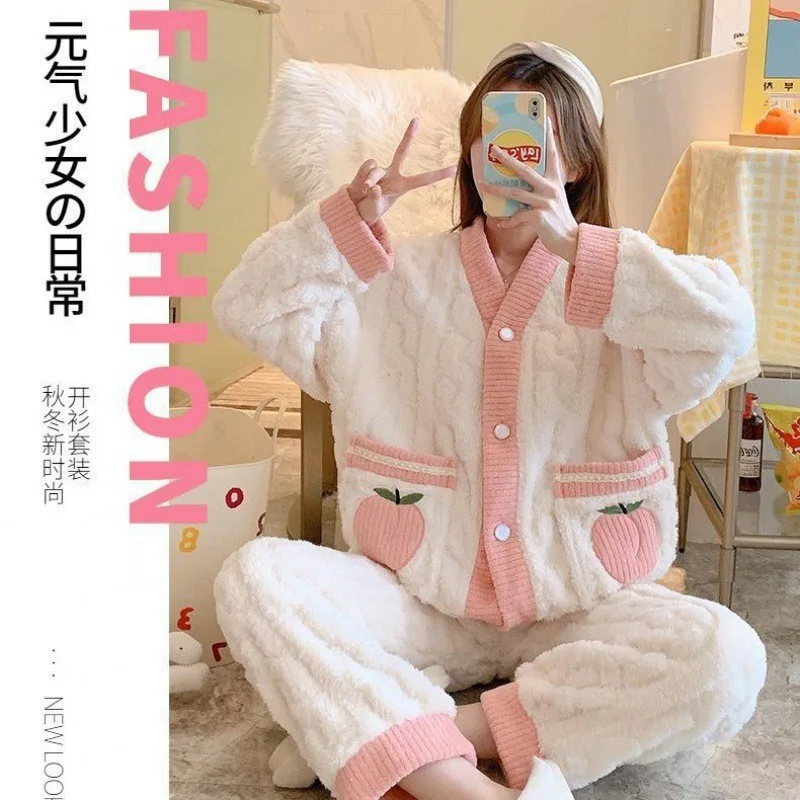 Autumn and Winter Thick Oolong Peach Sleepwear Girls' Long Sleeved Pants Small Fragrant Flannel Suit Home Clothes Thick And