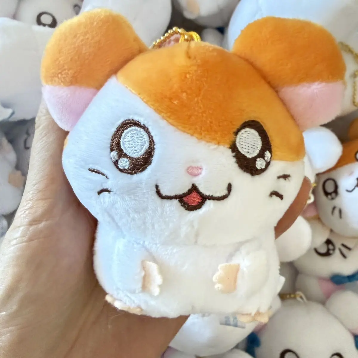 Cute Hamtaro Bijou Hugging Plush Keychain Bag Charm Kawaii Gift for Boys Girls Fans Soft Doll Toy Stuffed Hamster Ornament view 3