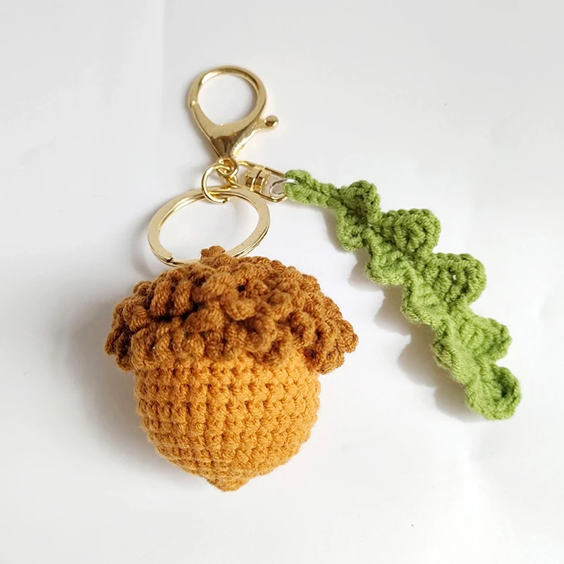 Handmaking Knit Pine Cone Keychain Crochet Plant Acorn Pendant Keyring For Women Grils Charm Bags Car Key Holder Accessory