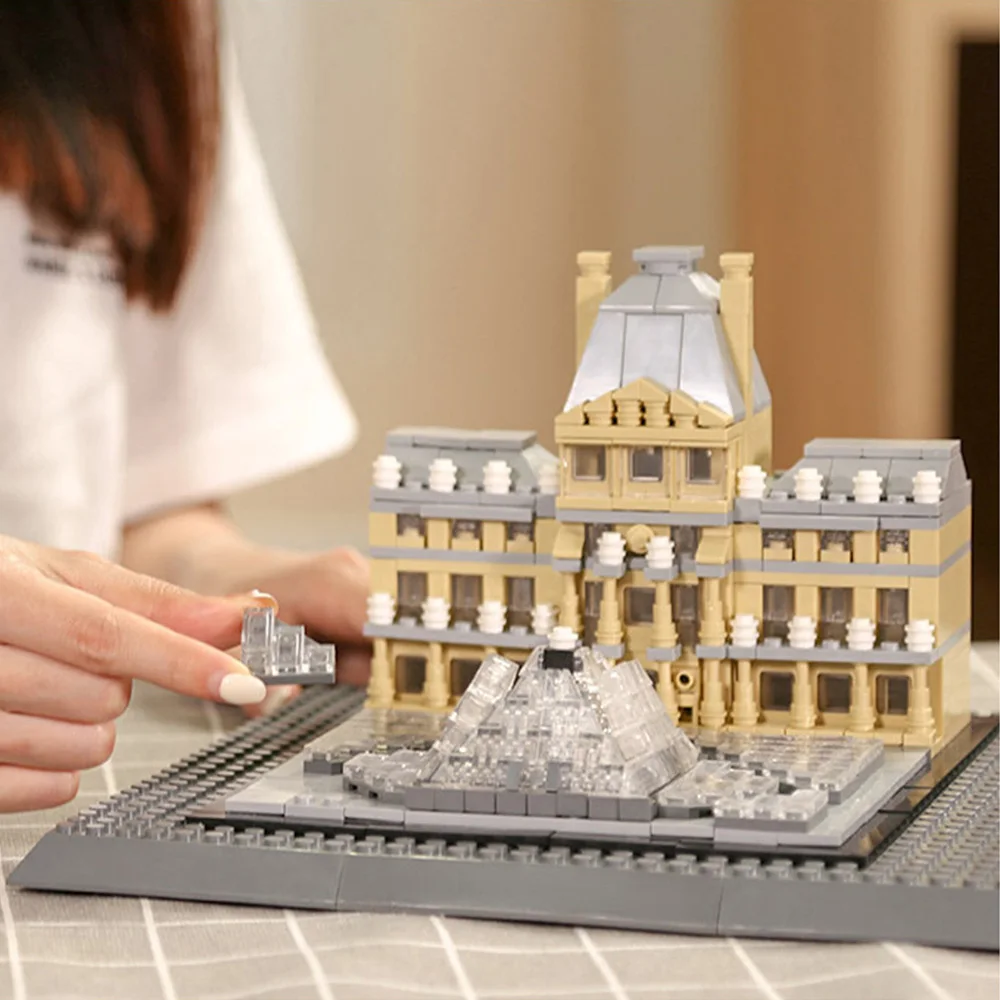France Paris Lankmark Modern Architecture Building Block Louvre Museum Construction Model Sets Bricks Toys Collection For Gifts