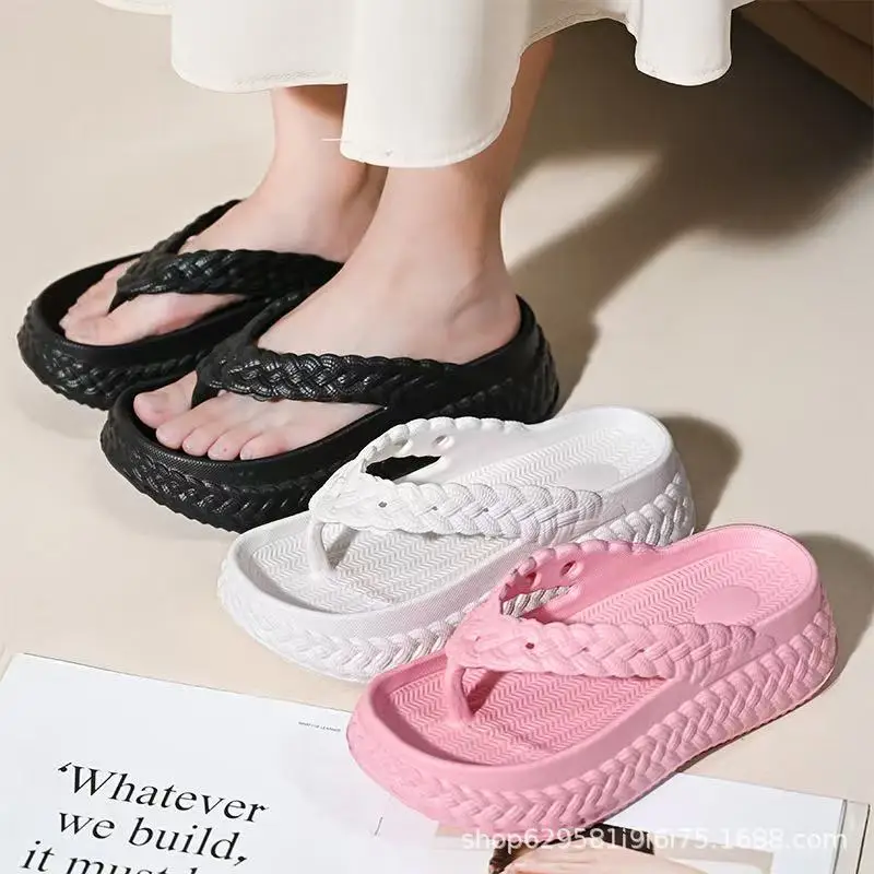 

Summer Women Flip Flops Platform Casual Slippers Outdoor Fashion Clogs Garden Shoes Beach Sandals Female Indoor Home Slippers