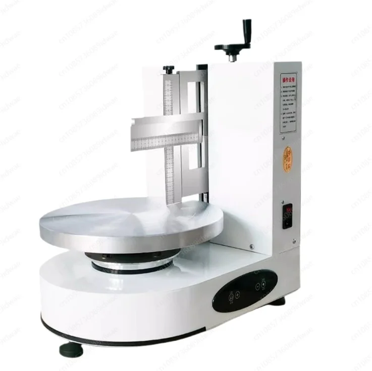 Automatic cake smearing machine Embryo smearing machine Bread cream baking cake shop machine