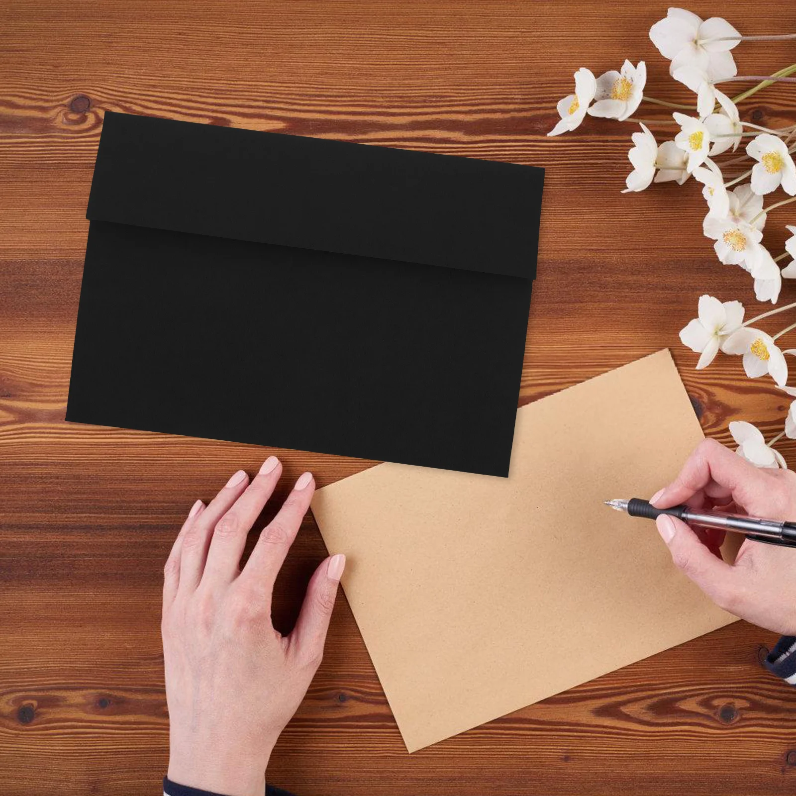 50Pcs Self Seal Invitation Envelopes Thick Plain Khaki Paper Wedding Birthday Party Shower Greeting Cards