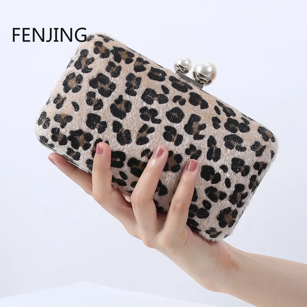 

Leopard Velvet Clutch Bags for Women Luxury Designer Purse and Handbags Ladies Evening Bags Chain Shoulder Bags 2024 Sac A Main