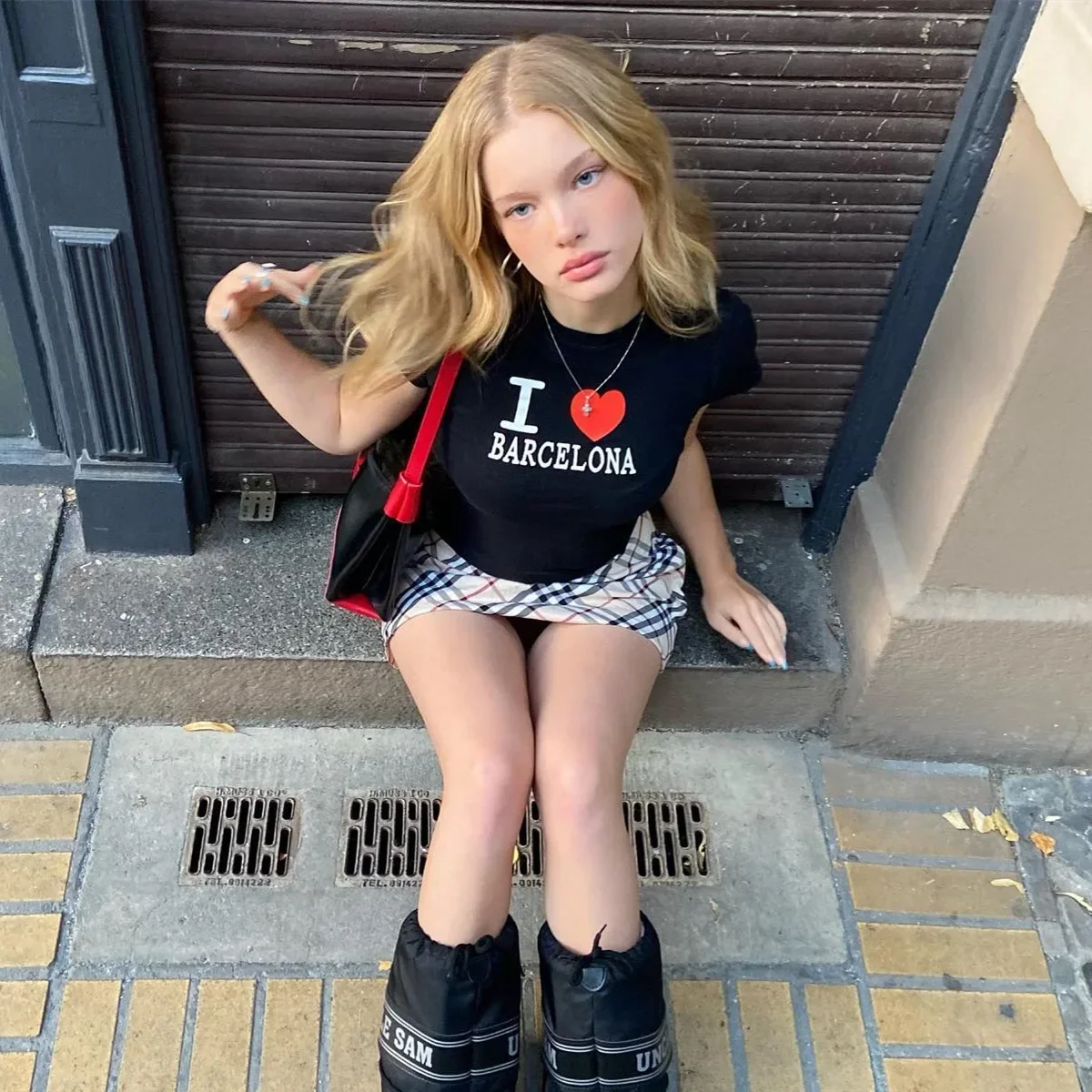 I Love Barcelona Women T Shirt Summer Fashion Harajuku Crop Top Sexy Party Clothes O Neck Y2k Baby Tee Femme Goth Dropshipping