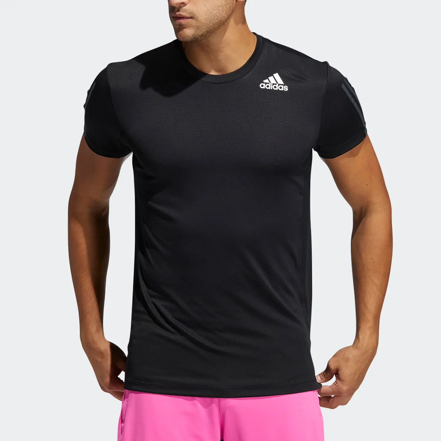 

Мужская дышащая тренировочная футболка Adidas Genuine Current Season GP7653