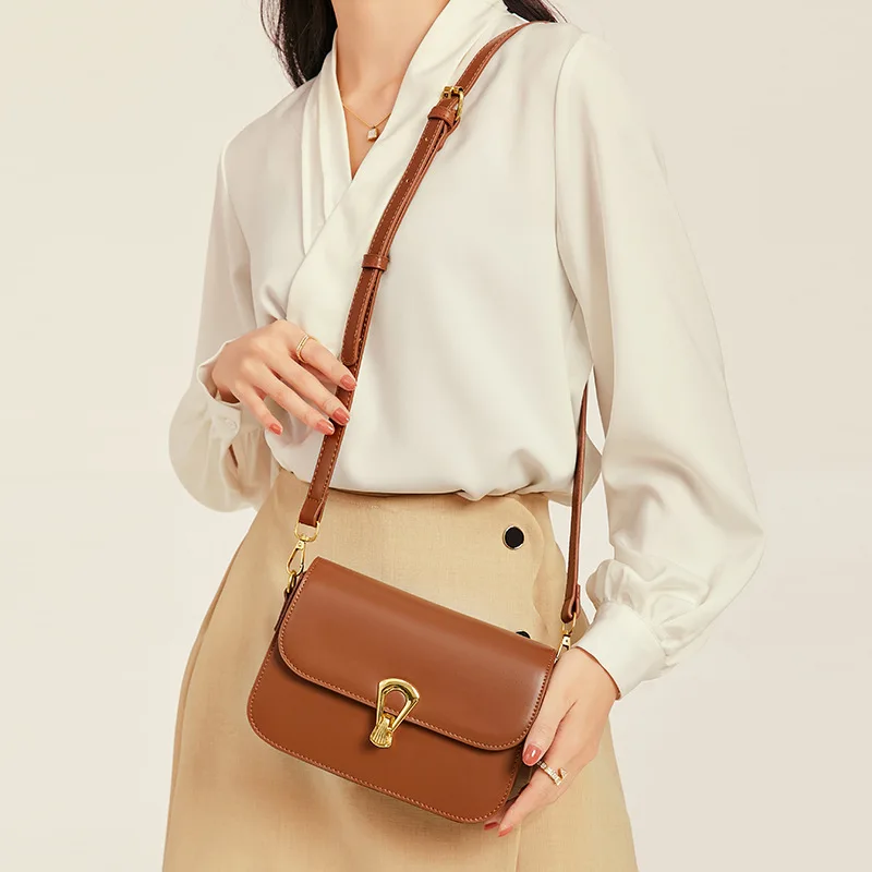 Women\'s Shoulder Bag 2024 New Luxury PU Leather Women Crossbody Bags Solid Color Simplicity Messenger Bag 8206