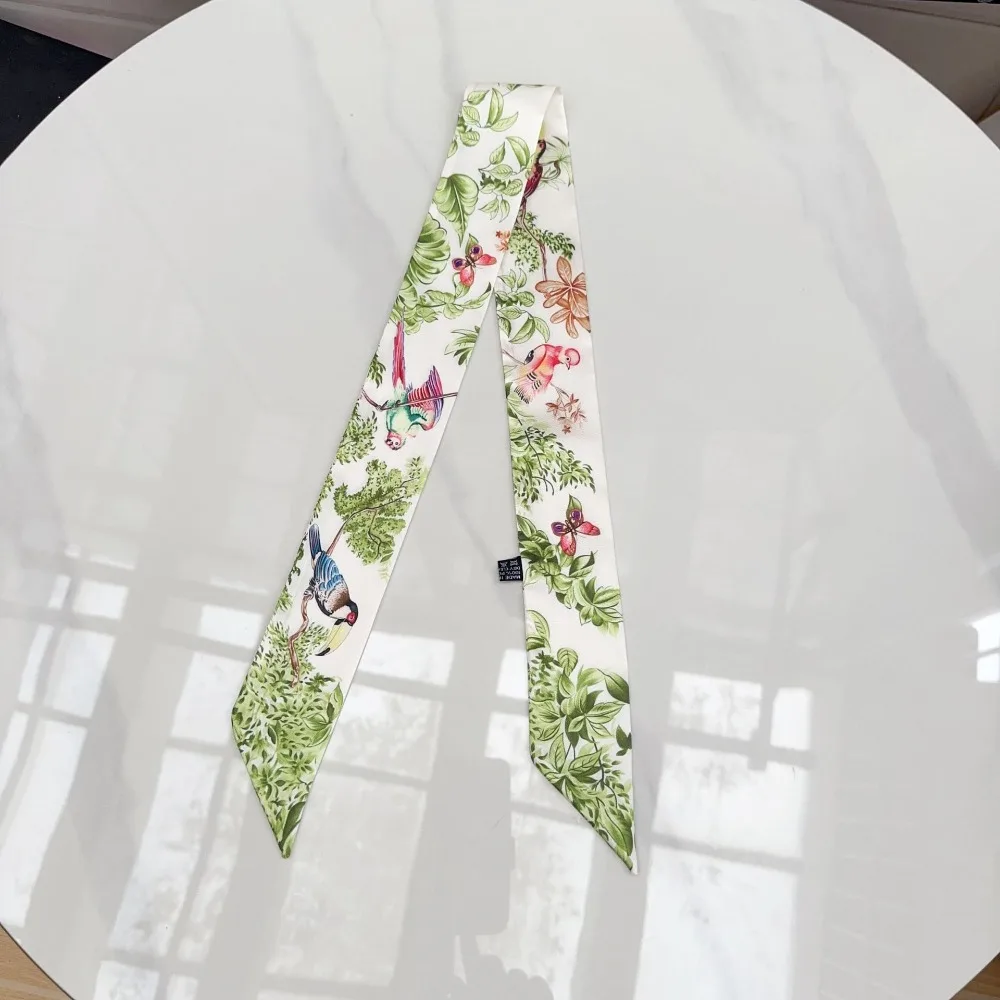

Fashion Jungle Parrot Print Women Scarf Silk Material High-end Feel Neck Scarves Versatile Narrow Long Silk Scarf Neckwear