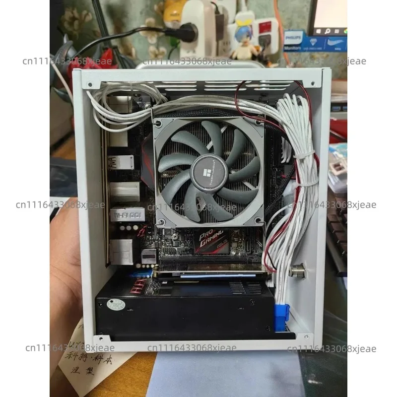 Small chassis, small power supply, portable handheld