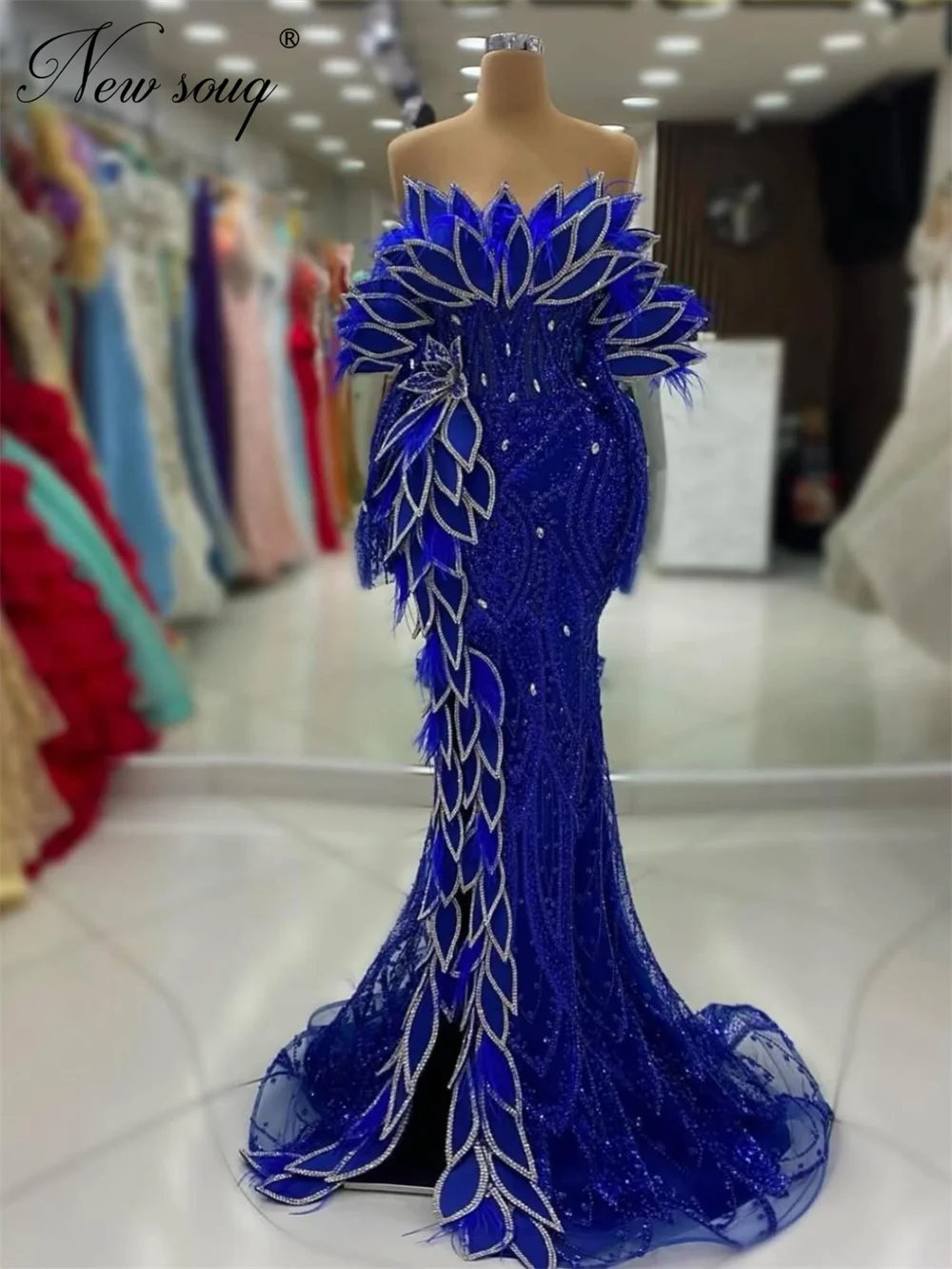 

Элегантные королевские синие платья для выпускного вечера с бисером и перьями по бокам Дубай 3D кристаллы и листья вечернее платье по индивидуальному заказу свадебные платья
