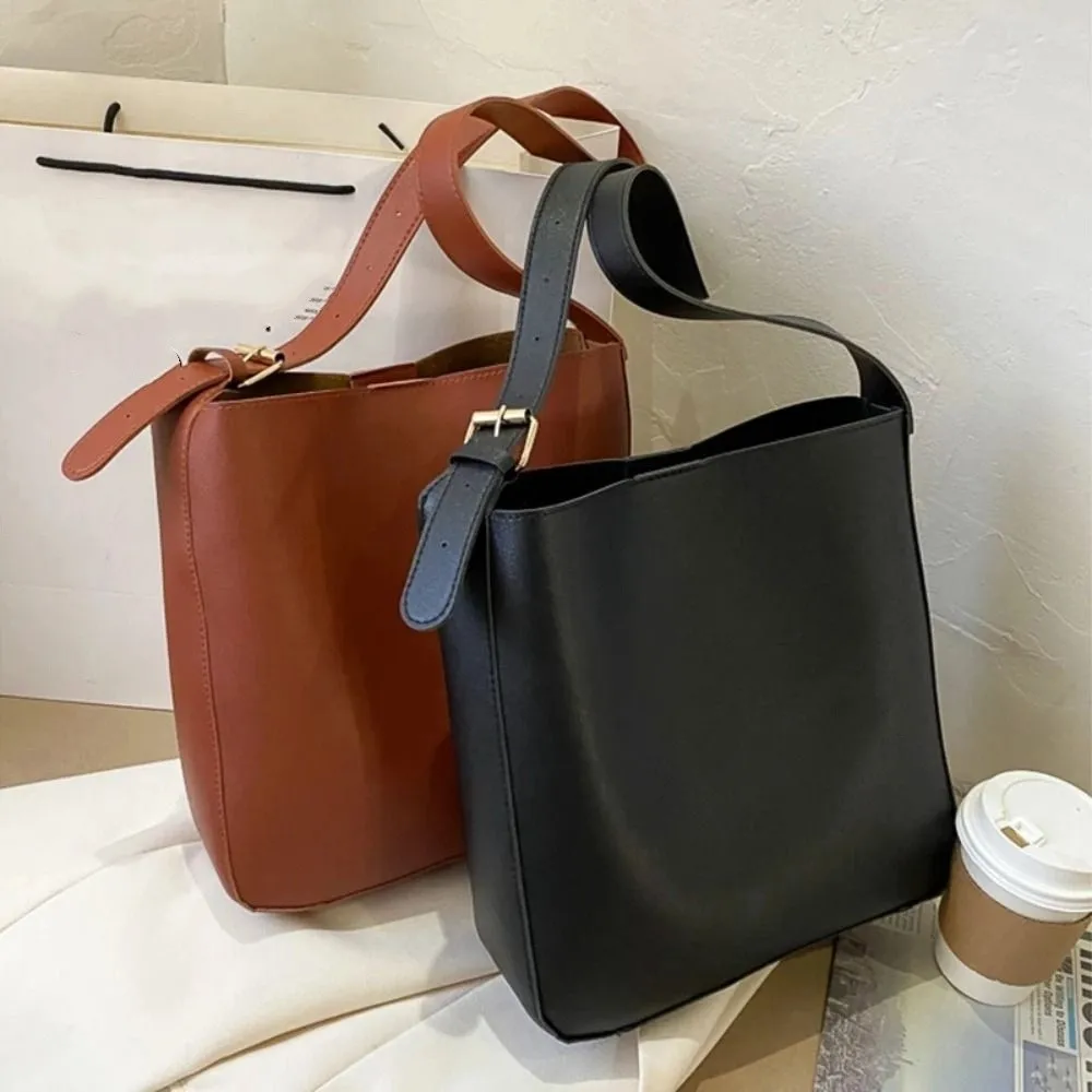 

Large Capacity French Messenger Bags Solid Color Hanging Pouch Pu Leather Composite Bags Zipper Retro Texture Underarm Bags
