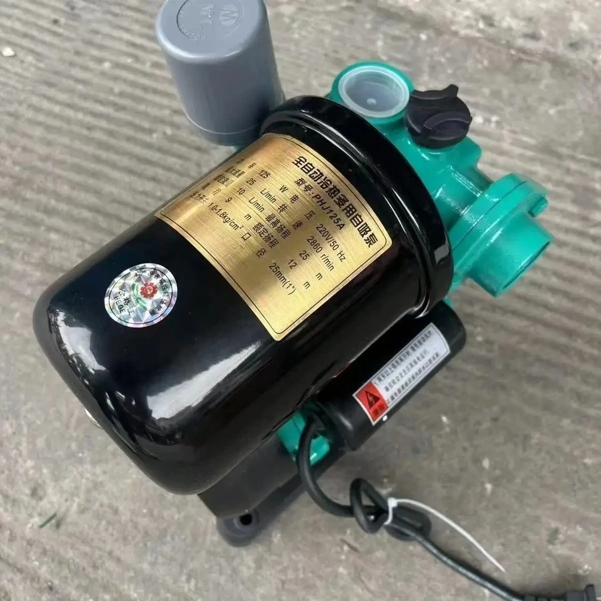 Electric Self-Priming Pump 220V Hot/Cold Water Solar Circulation Silent Pipeline Booster for Water Supply System for Household