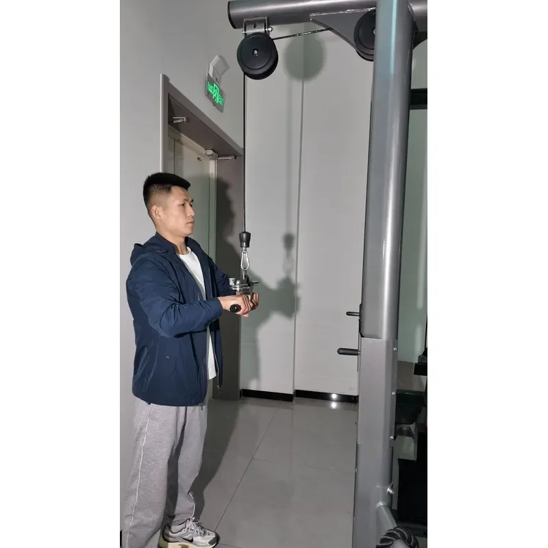Must-Have Swivel Lat Pull Down Cable Pulley Hand Parts bar Handle Grip Bar Gym Equipment Fitness Attachment Accessories for