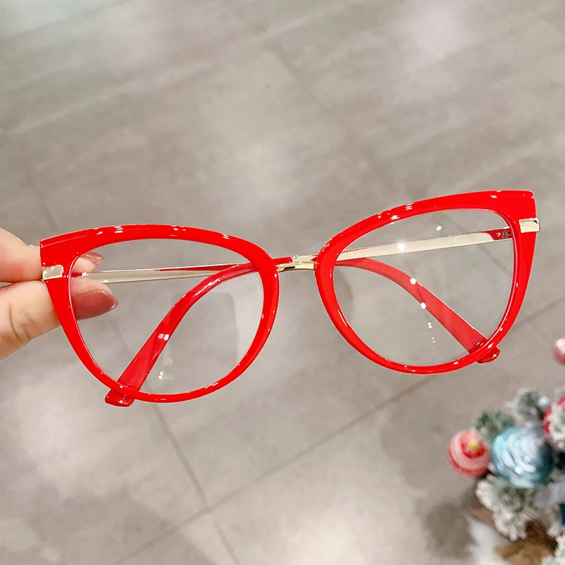 Blue Light Blocking Cat Eye Nearsighted Glasses For Women TR90 Spring Leg Optical Glasses With Prescription 0 -0.5 -0.75 To -6