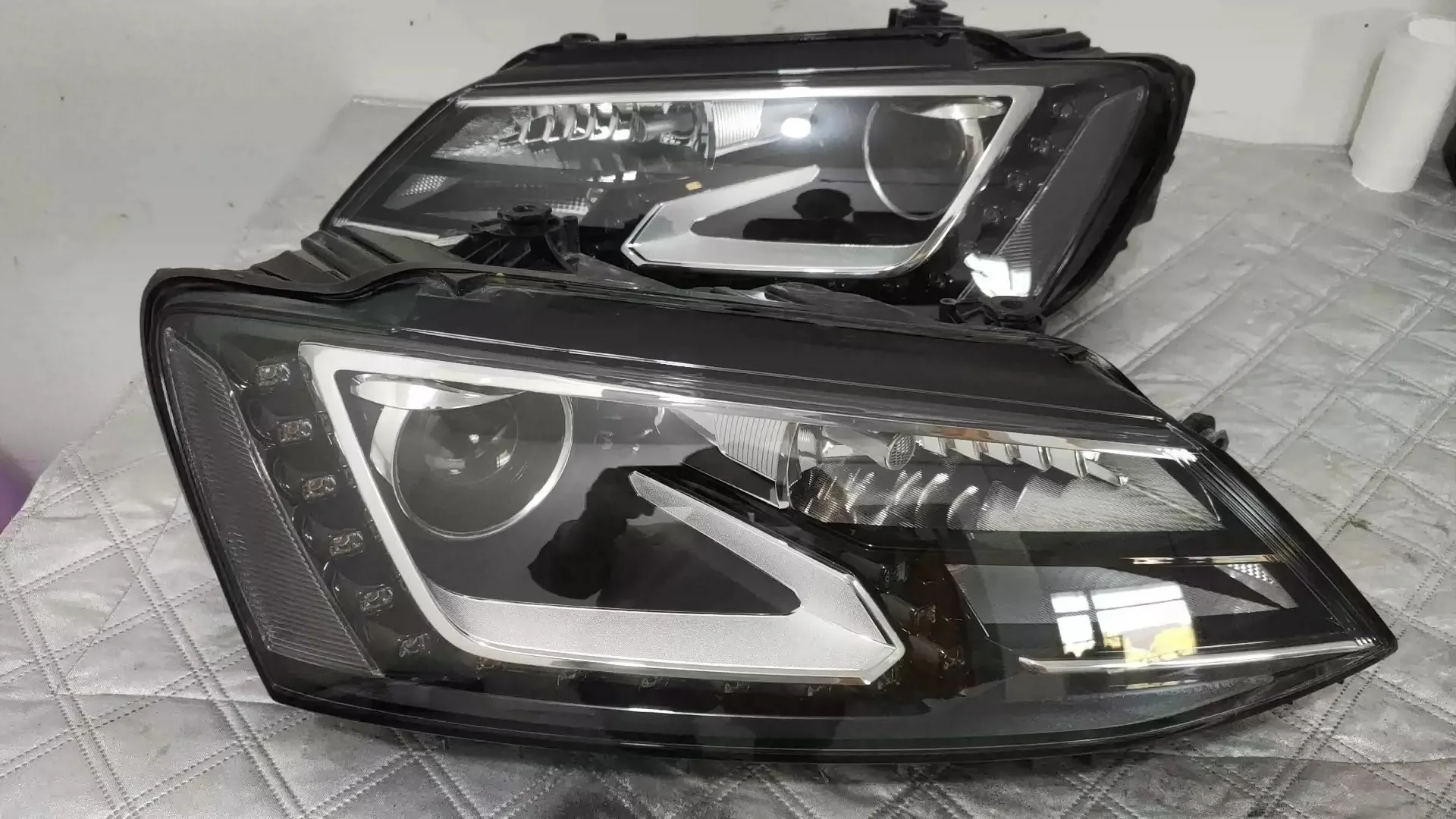 مجموعة مصابيح أمامية زينون LED لسيارة Volkswagen vw Sagitar jetta 13-18 إشارة انعطاف عين الملاك #3