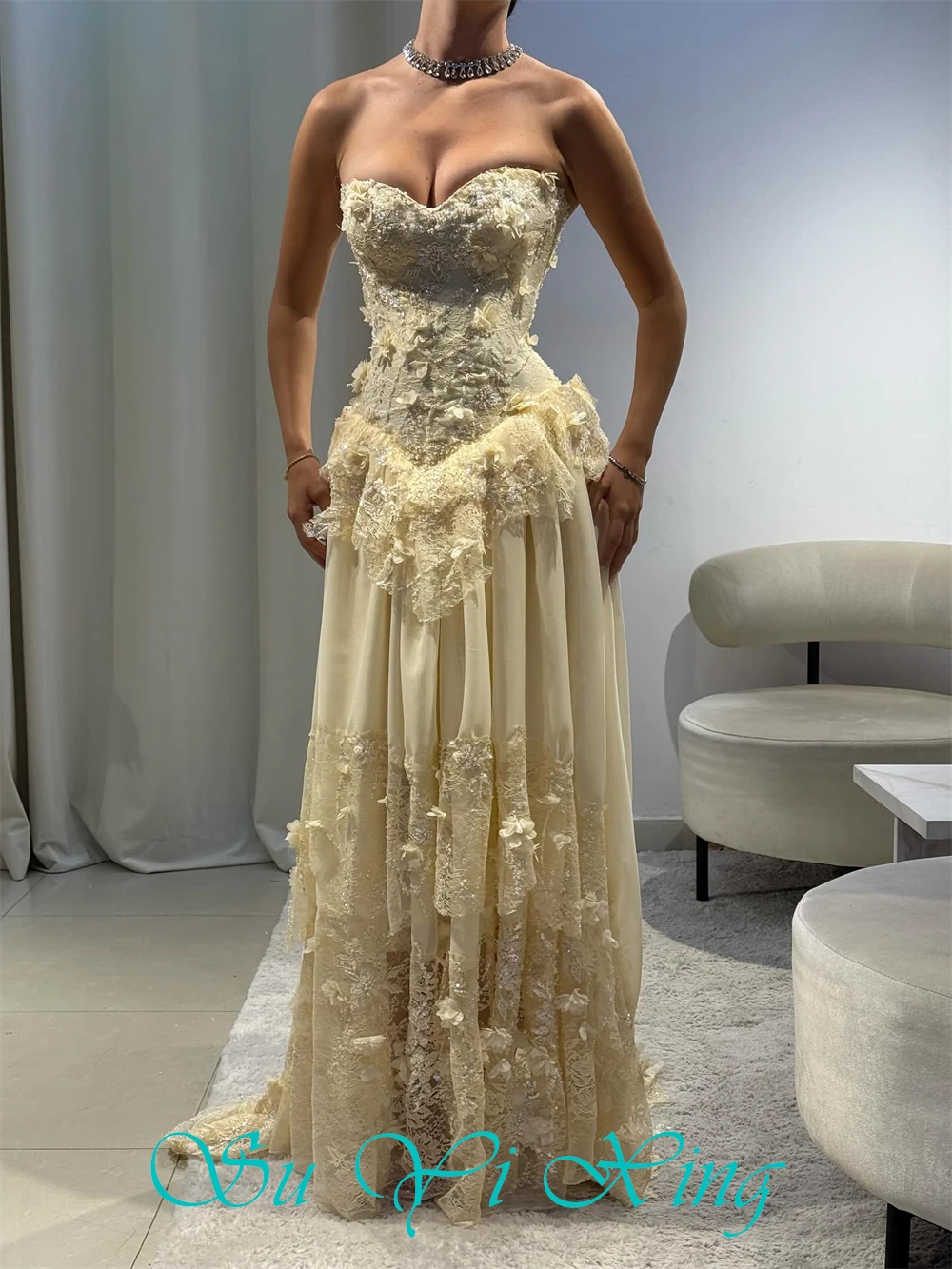 Customized Classic Yellow Organza Evening Dress Formal Strapless Sleeveless Party Dress Soft Appliques Lace Up Back Prom Dresses