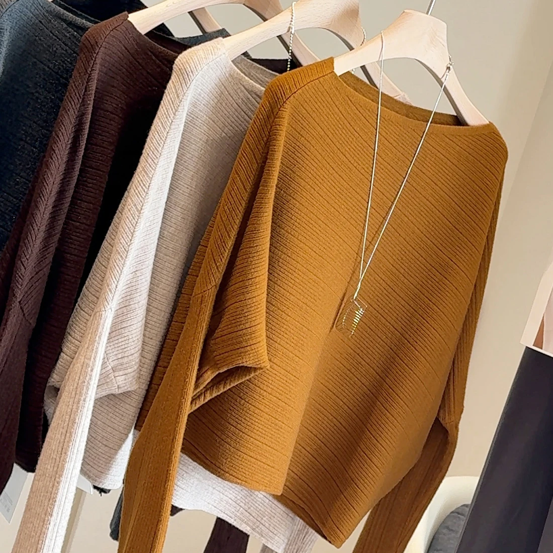 

Slanted Neck batwing Sleeve Sweater Women Autumn High End Temperament Soft Loose Outwear Irregular All-match Pullovers