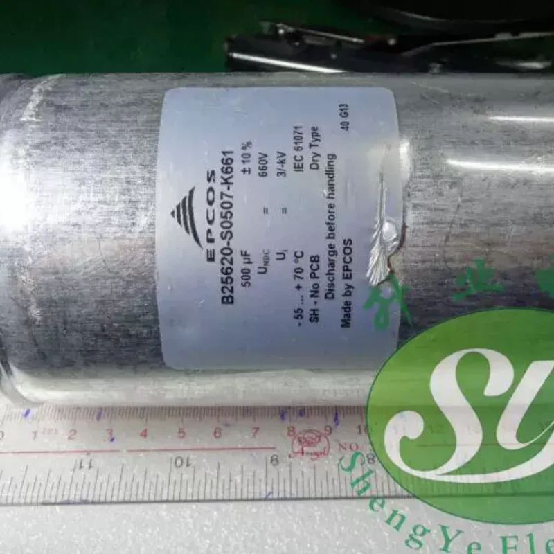 condensatore-a-olio-epcos-500uf-660v-b25620s0507k661
